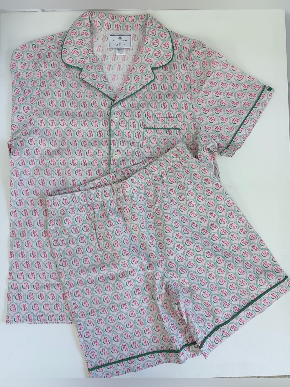 Short-Sleeve Button Up Kids Pink & Green Printed Pajama Short Set 12 NWOT - Picture 3 of 11